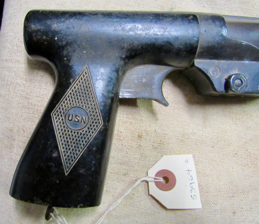 Original WWII USN Sedgley Mark 5 Signal Flare Pistol 1942-img-1