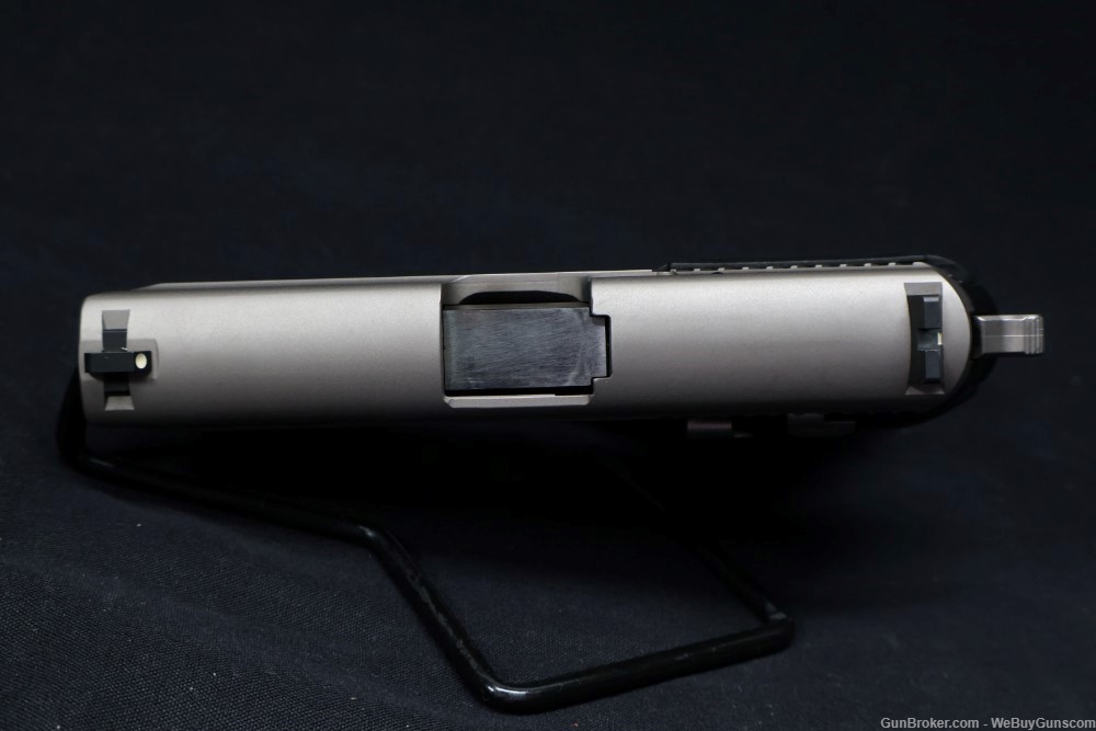 German Sig Sauer P229 Bi-Tone .40S&W WOW!-img-10