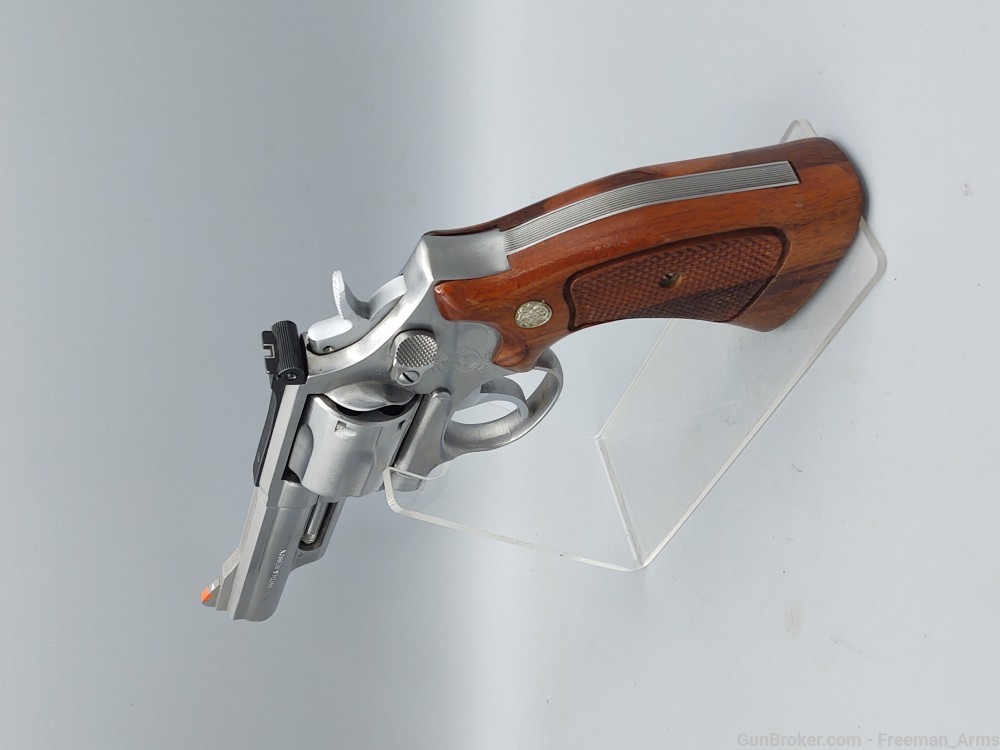 Smith & Wesson Model 66-Stainless Revolver-357 Magnum-Walnut Stocks-img-7