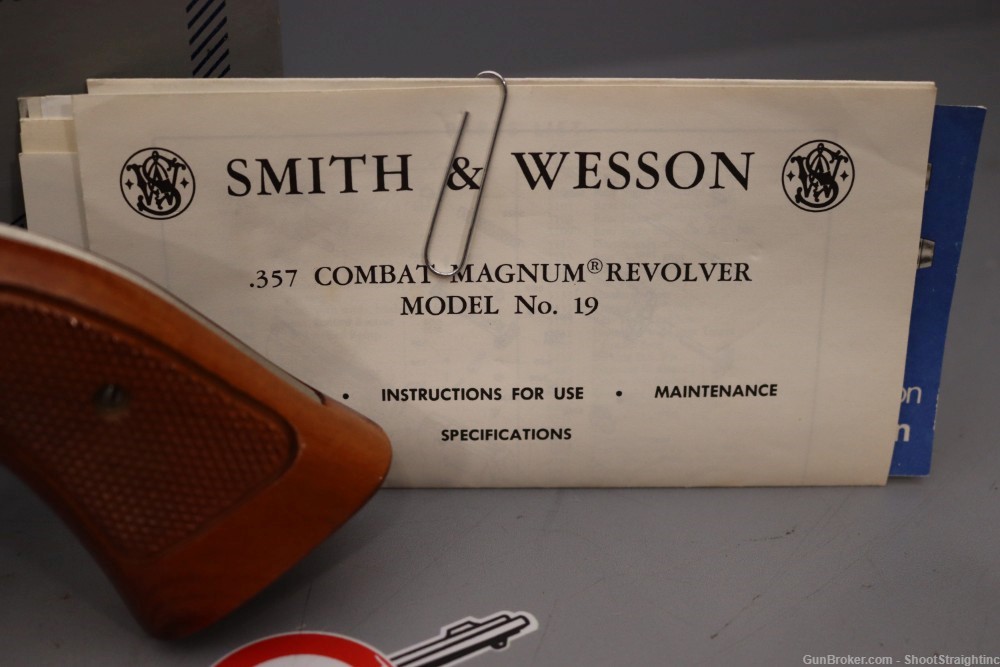 Smith and Wesson Model 19-4 .357MAG / .38SPL 4" w/ Box-img-3