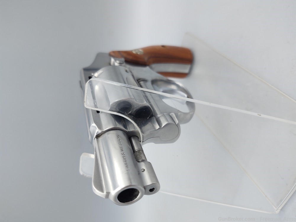 Smith & Wesson Model 640 Stainless Revolver-38 Spcl-2" Barrel-Walnut Stocks-img-0