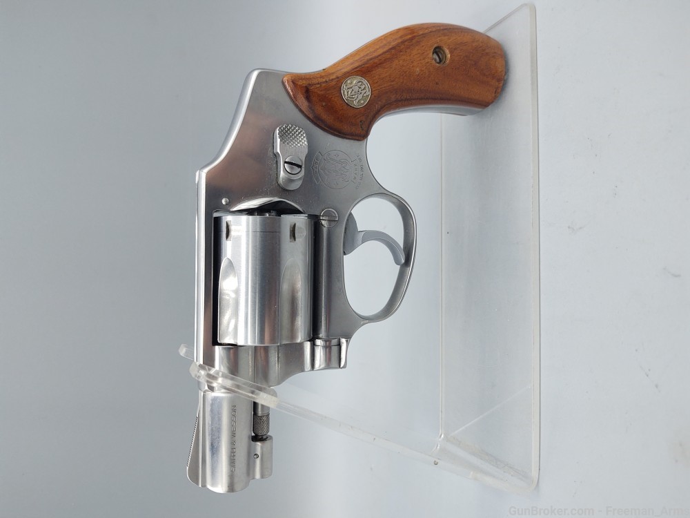 Smith & Wesson Model 640 Stainless Revolver-38 Spcl-2" Barrel-Walnut Stocks-img-1