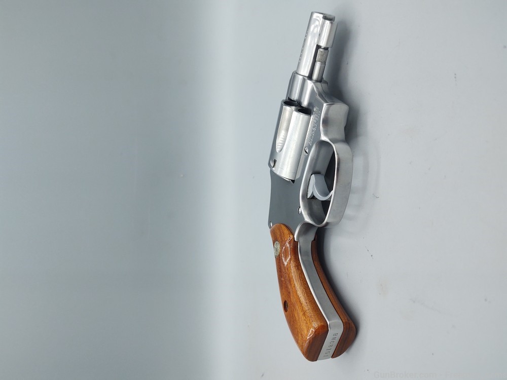 Smith & Wesson Model 640 Stainless Revolver-38 Spcl-2" Barrel-Walnut Stocks-img-6