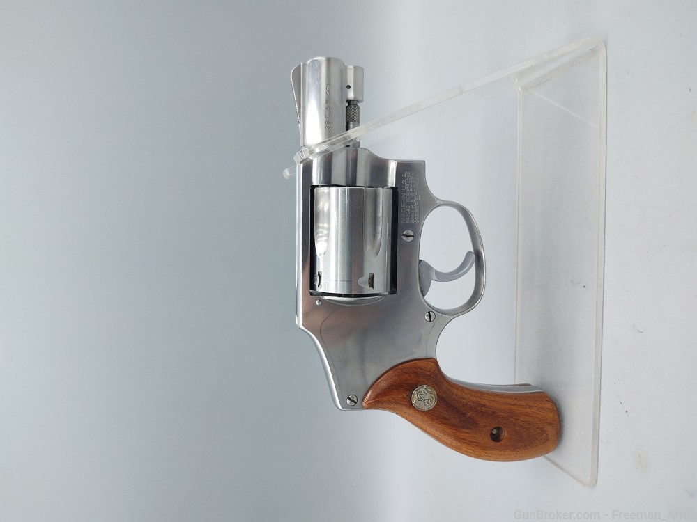 Smith & Wesson Model 640 Stainless Revolver-38 Spcl-2" Barrel-Walnut Stocks-img-4