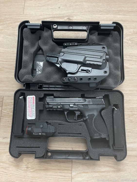 Smith & Wesson M&P9 2.0 Compact w/ Apex Trigger & Extras-img-0
