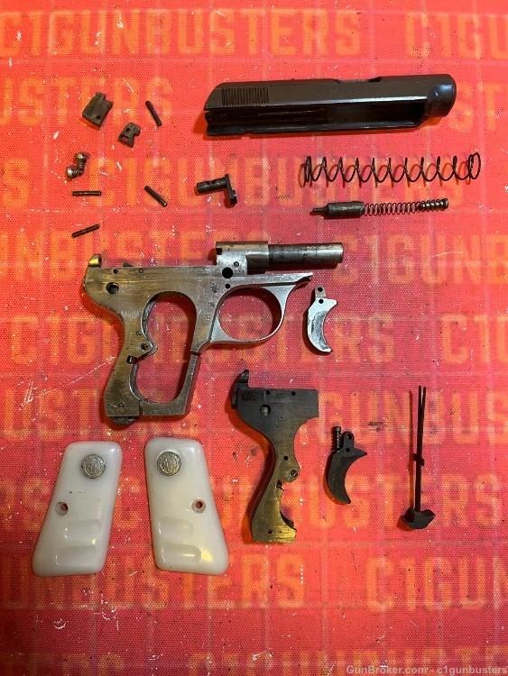 Armi Galesi Brescia Brevetto cal. 6.35 Italy .25 ACP pistol ,  Repair Parts-img-2