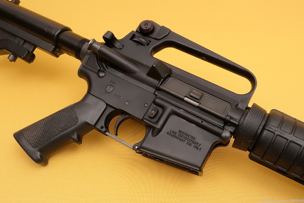 Bushmaster XM15-E2S AR-15 Carbine - 5.56 - Marked Restricted LE / Gov-img-1