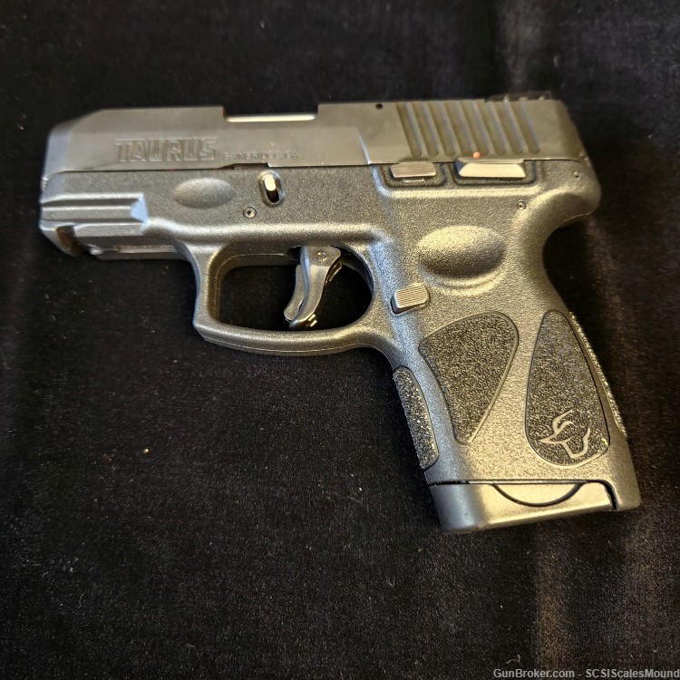 TAURUS G2s  black  9mm compact single stack conceal 7 + 1-img-0