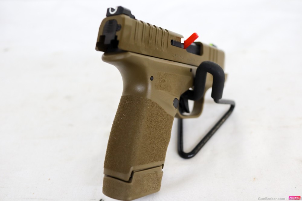 Springfield Armory Hellcat 9mm 3” S.Auto Micro-Compact Pistol – FDE Polymer-img-2