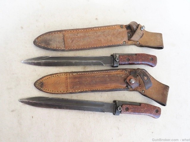 2 Czech VZ58 Rifle Bayonets & Bayonet Scabbards VZ58-img-0