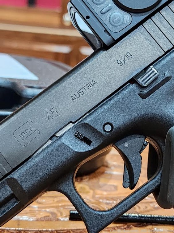 GLOCK 45 GEN 5 MOS 9MM AIMPOINT ACRO-img-5