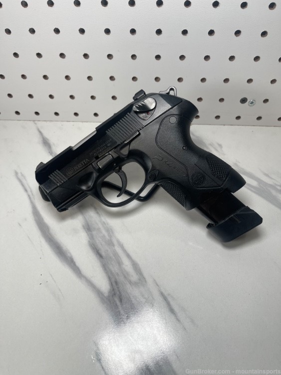Beretta PX4 Storm 40 S&W Compact Nice No Reserve NR-img-0