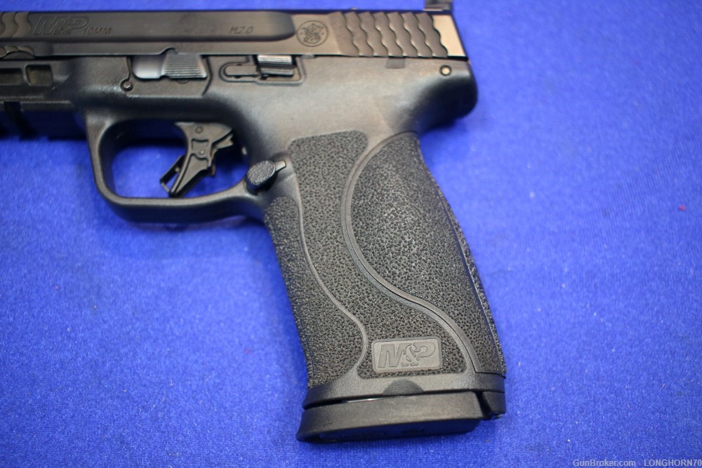 Smith & Wesson M&P M2.0 10mm w/ 2 Magazines-img-4