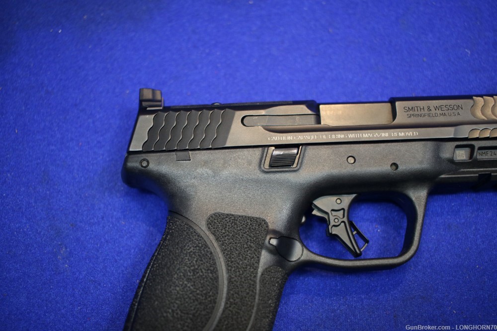 Smith & Wesson M&P M2.0 10mm w/ 2 Magazines-img-8