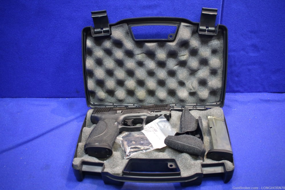 Smith & Wesson M&P M2.0 10mm w/ 2 Magazines-img-0