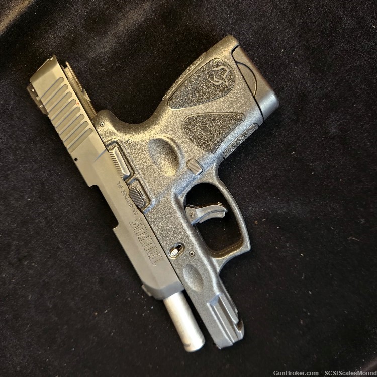 Taurus G2c 9mm 12 round double stack conceal pistol semiauto -img-6