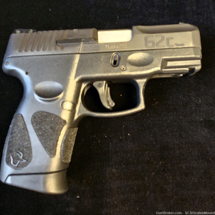 Taurus G2c 9mm 12 round double stack conceal pistol semiauto -img-0