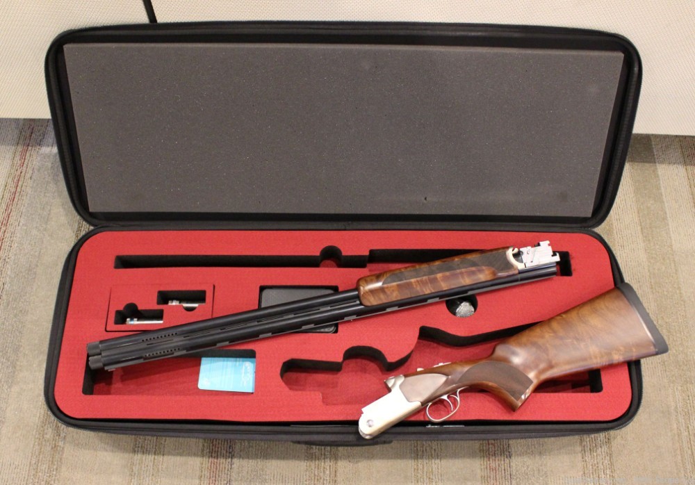 Tristar TT-15 Sporting O/U shotgun & Custom Case -img-1