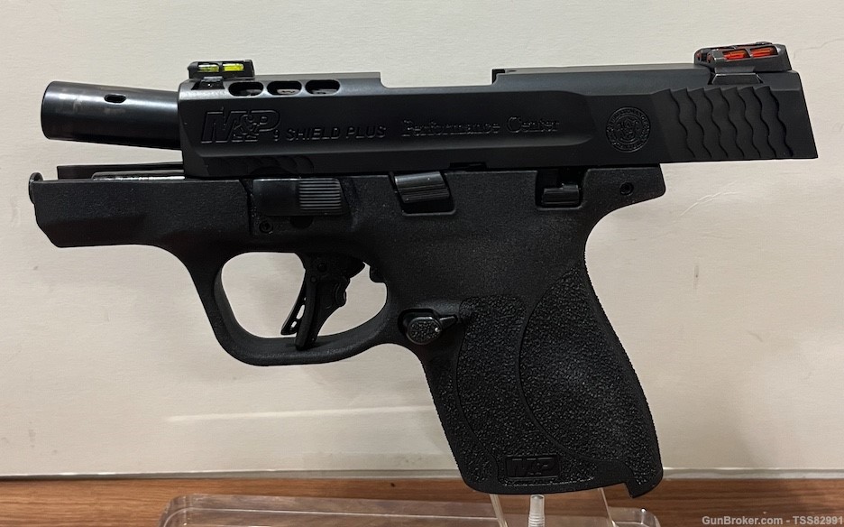 Smith & Wesson M&P Shield Plus Performance Center-img-3