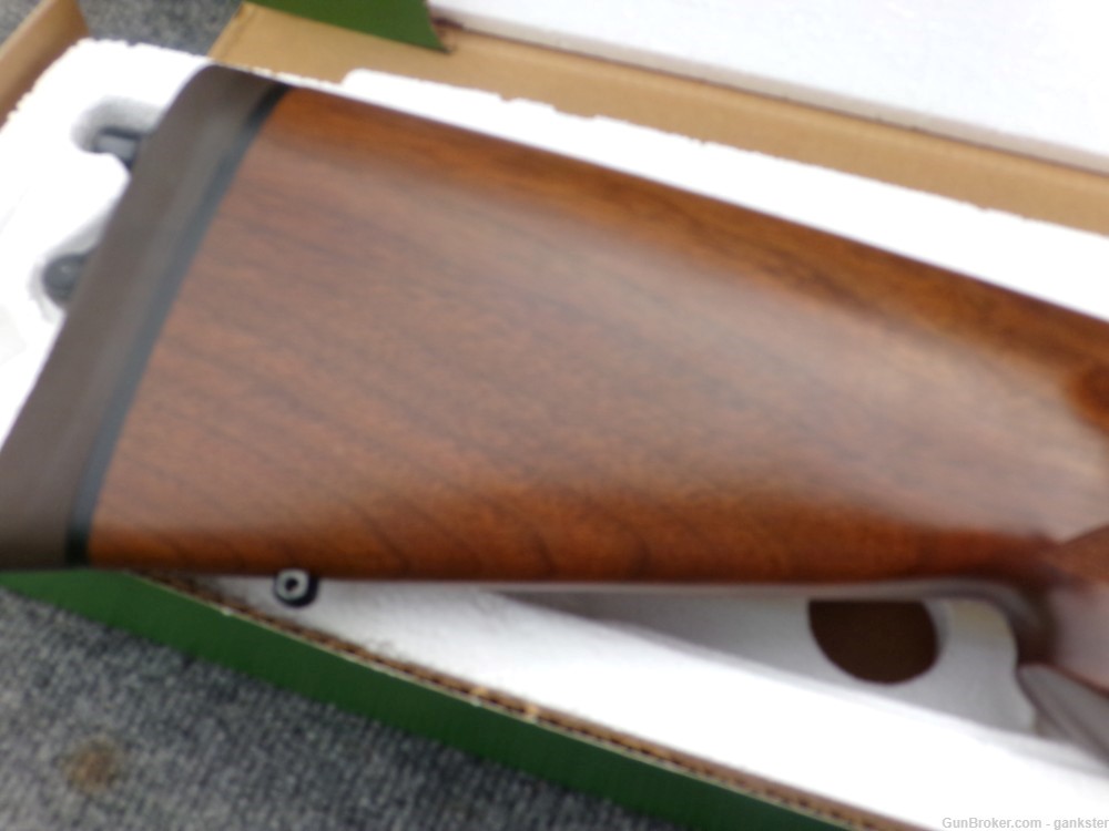 Beautiful Remington 700 Classic in 350 Remington Magnum. Non Origional Box.-img-5
