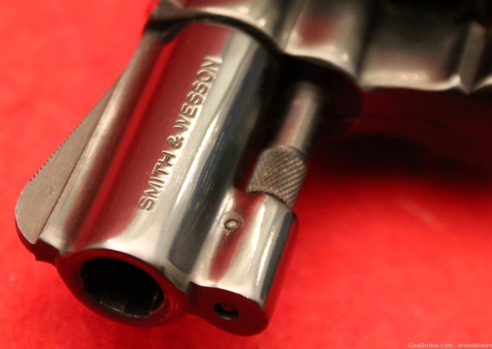 Smith & Wesson Model 36 no dash 2" barrel 5-shot revolver.-img-13
