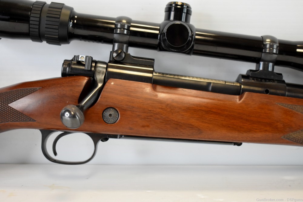 Winchester Model 70 Classic Super Grade w / BOSS .270 Win Bolt Action Rifle-img-9