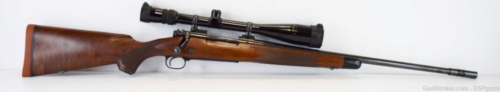Winchester Model 70 Classic Super Grade w / BOSS .270 Win Bolt Action Rifle-img-0