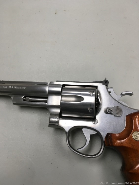 S&W 629-2 44 magnum revolver 8 3/8 barrel factory scope mount RARE!-img-4