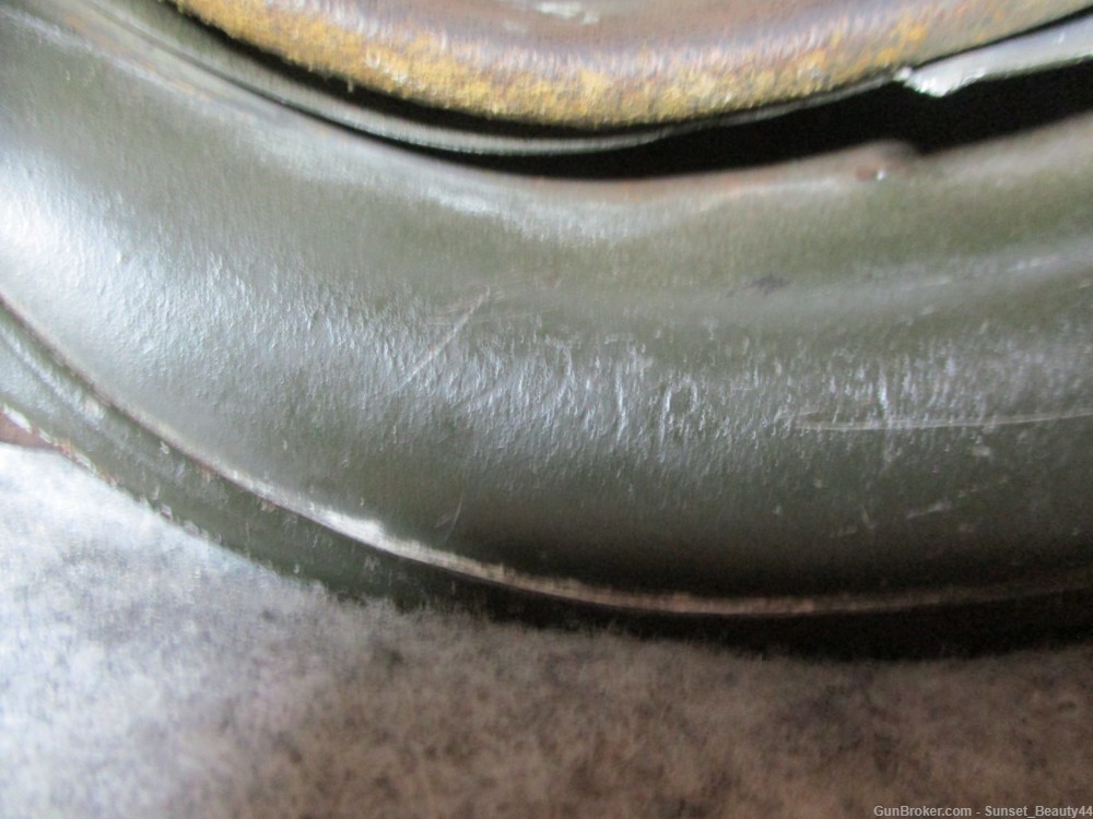 Vintage WW11 German M40 Steel Helmet-img-19