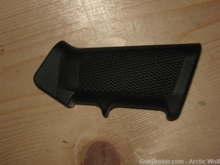 AR pistol grip-img-0