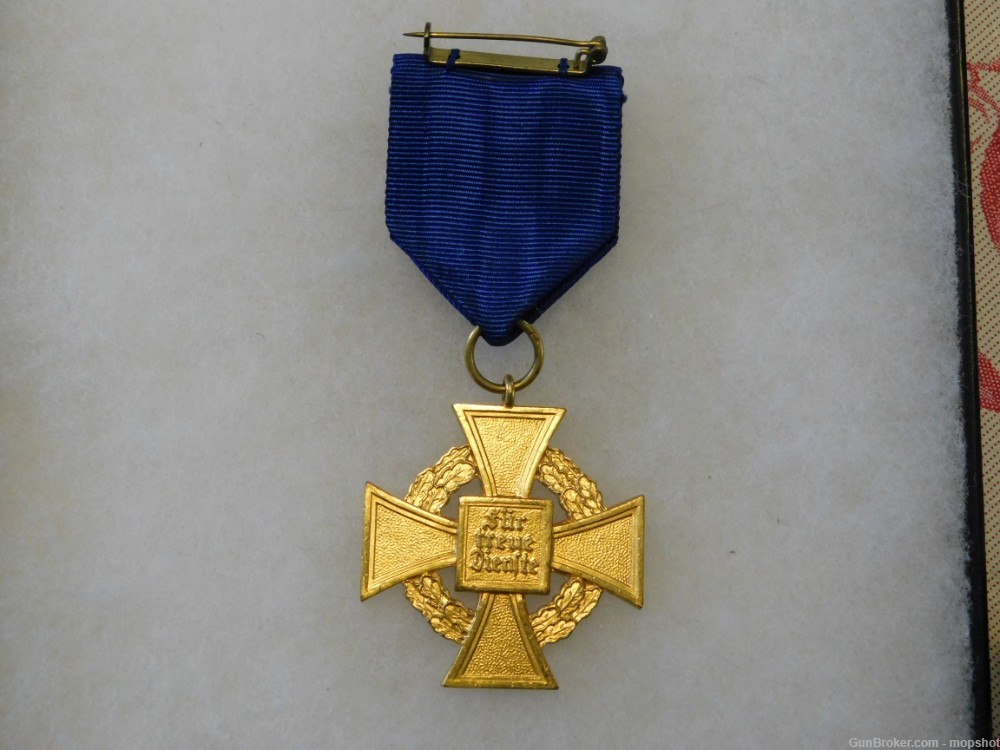 German WWII Civil Service 40 Year Faithful Service Medal-img-2