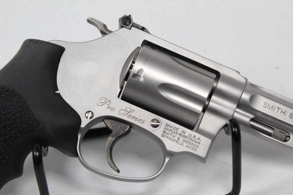 Smith and Wesson S&W 60 15 Pro Series .357 Magnum Double Action Revolver-img-7