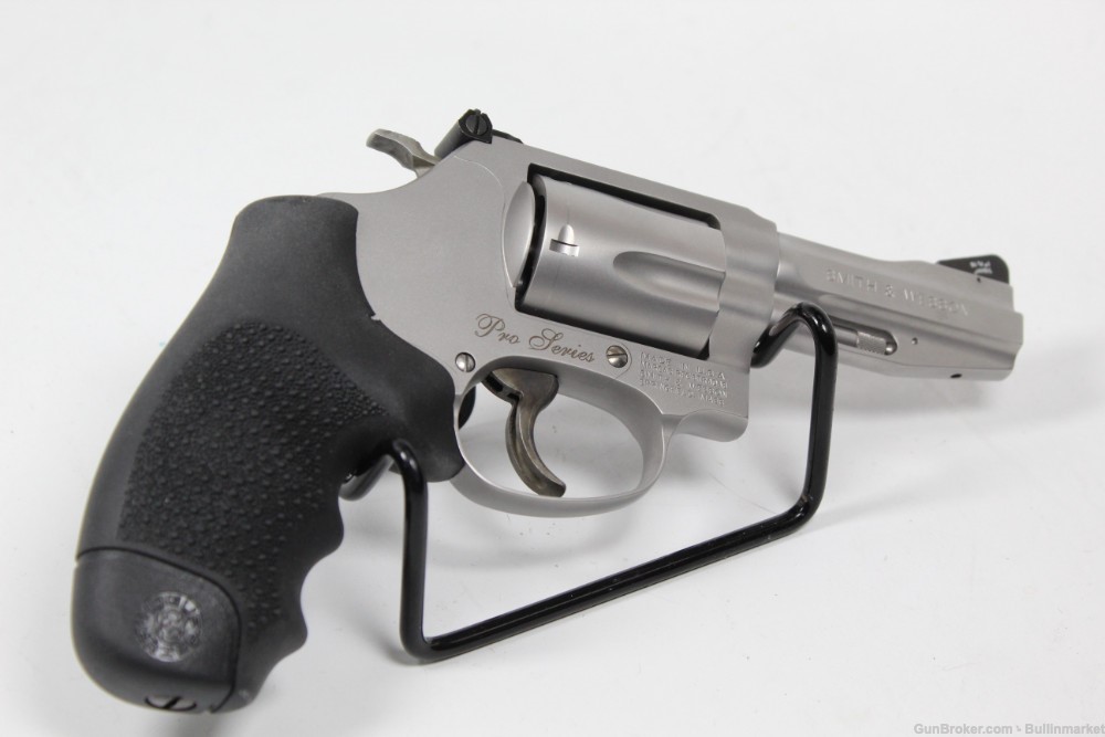 Smith and Wesson S&W 60 15 Pro Series .357 Magnum Double Action Revolver-img-5