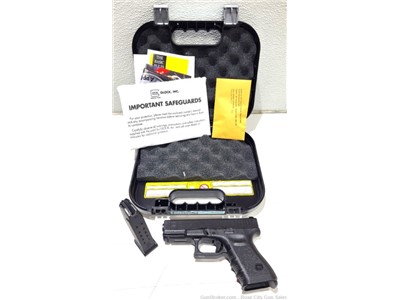 Glock 23 .40 S&W outfit - Great concealed carry weapon - NO CC FEES