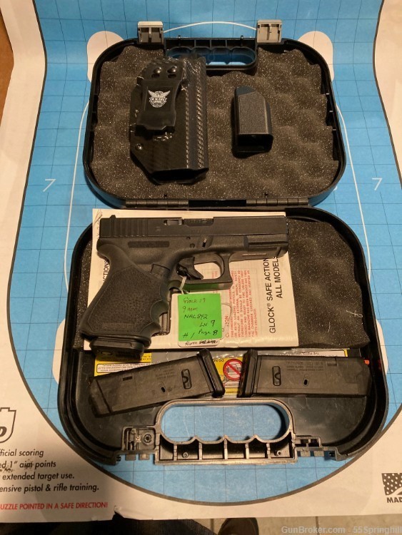 Glock G19 with mags, holster, case etc.-img-0