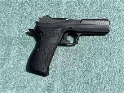 (Used) , Sig 210 Carry 9mm, 4.1 in barrel with extras.