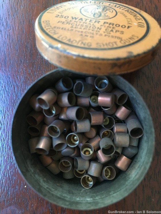 Tin of UMC (Union Metallic Cartridge Company)Breech Loading percussion caps-img-4