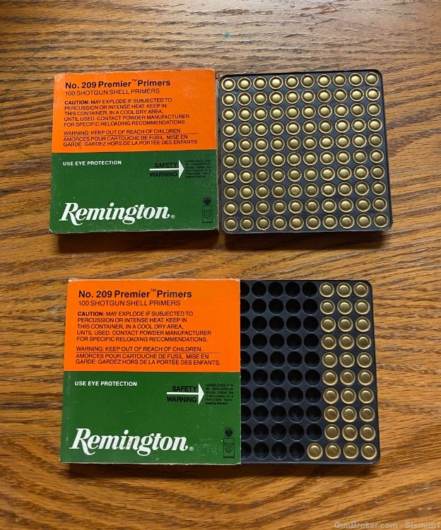 Winchester, Remington, and CCI shotgun primers (1130)-img-4