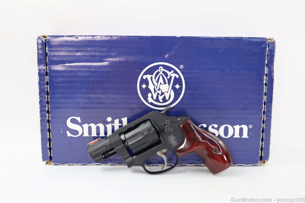 Very Nice Smith & Wesson 351PD Airlite .22 Magnum Revolver W/ Original Box -img-0