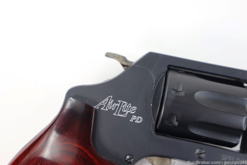 Very Nice Smith & Wesson 351PD Airlite .22 Magnum Revolver W/ Original Box -img-14