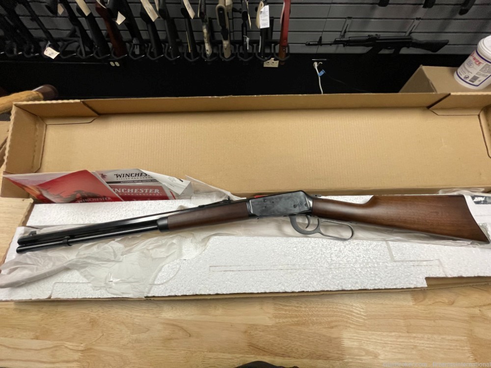 Winchester Model 94 Trails End, Walnut with Tang Safety, Octagon Barrel-img-0