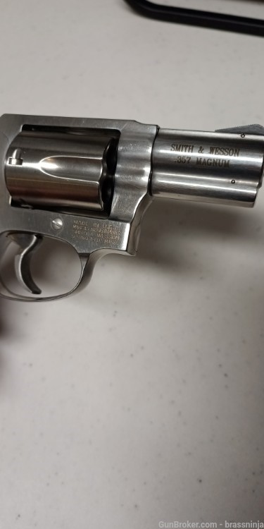 Smith & Wesson .357 Magnum Model 60-14 Revolver-img-5
