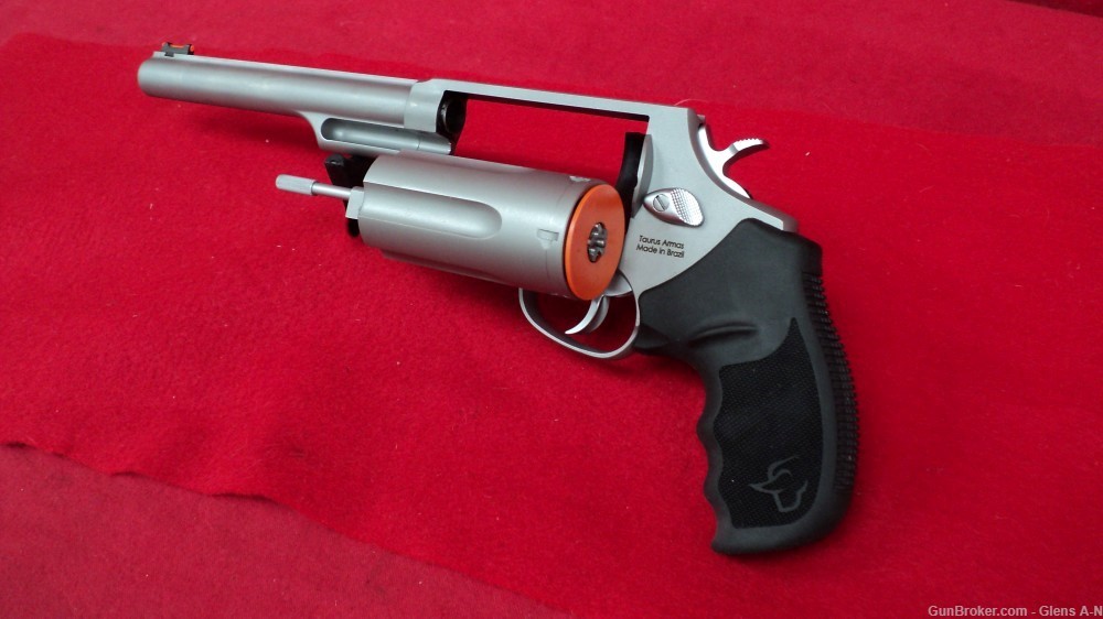 NEW Taurus .45/410 Judge Magnum 6.5" Double-Action Revolver .01 NR-img-1