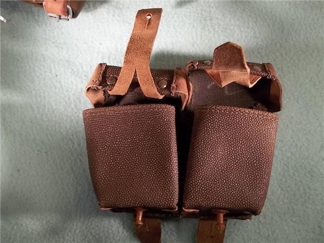 PEBBLE TYPE AMMO POUCH For 91/30 Russian Nagant-img-2