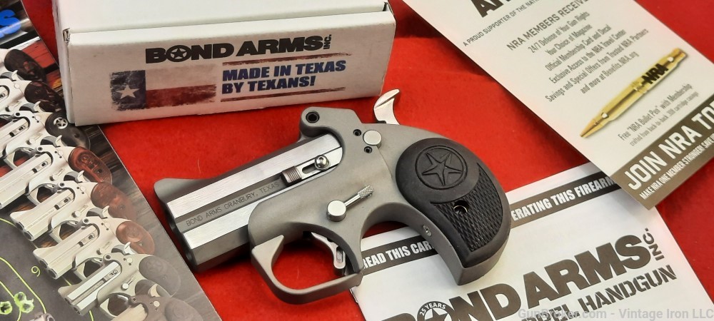 Bond ARMS Rowdy 45 Colt/410 Ga 3" Derringer 45 Long Colt.410 Gauge NIB!NR-img-0