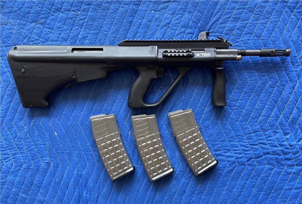 Steyr Aug A3 SA Safe Queen, never fired, 3 mags NO RESERVE!-img-0