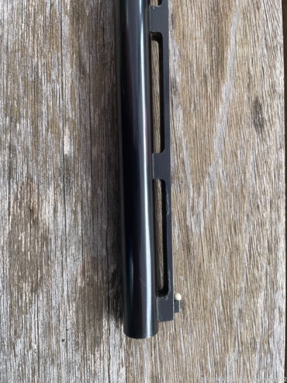 Remington 1100- 28 Gauge Shotgun Barrel (25"). Vent Rib. Skeet. -img-3