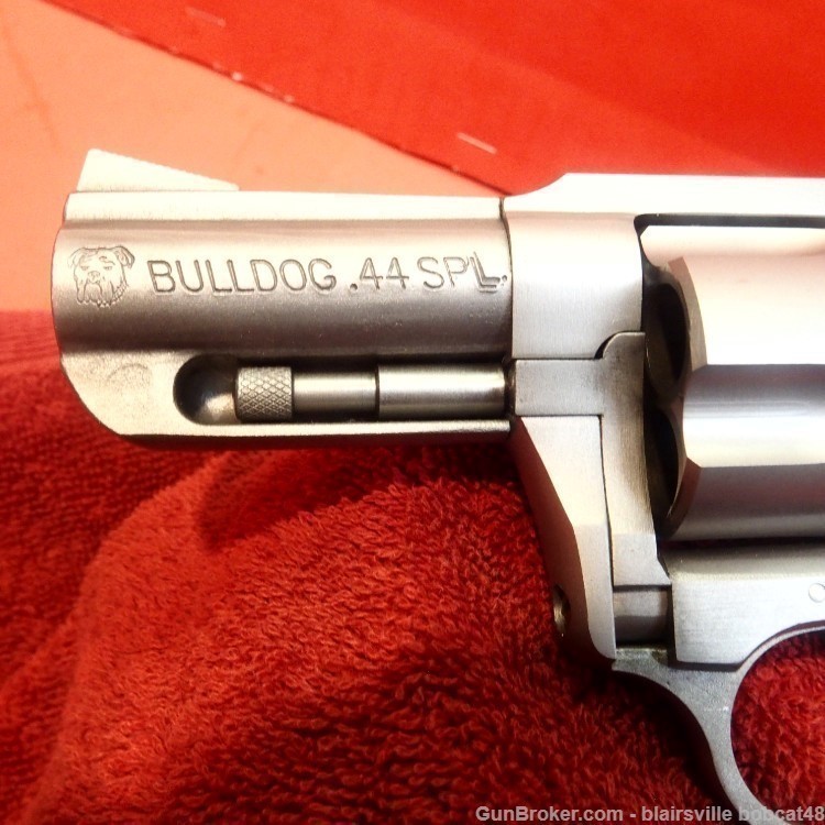 Charter Arms Bulldog, 44 Special, Stainless, 2 1/2-img-10