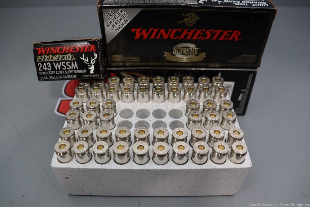 Lot o' 52 Rounds of Winchester Supreme Silvertip .243WSSM 95gr Ammunition-img-5