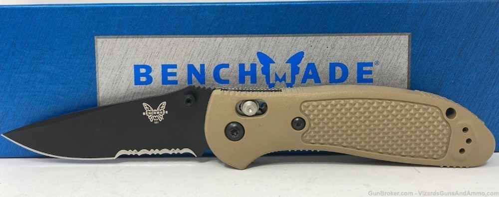 Benchmade Griptilian AXIS Lock Knife Sand (3.45" Black Serr) 551SBKSN-154CM-img-0